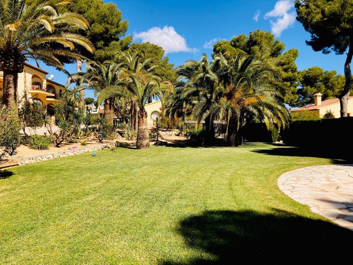Apartamento Con Terraza En Complejo Con 2 Piscinas Moraira Exterior foto