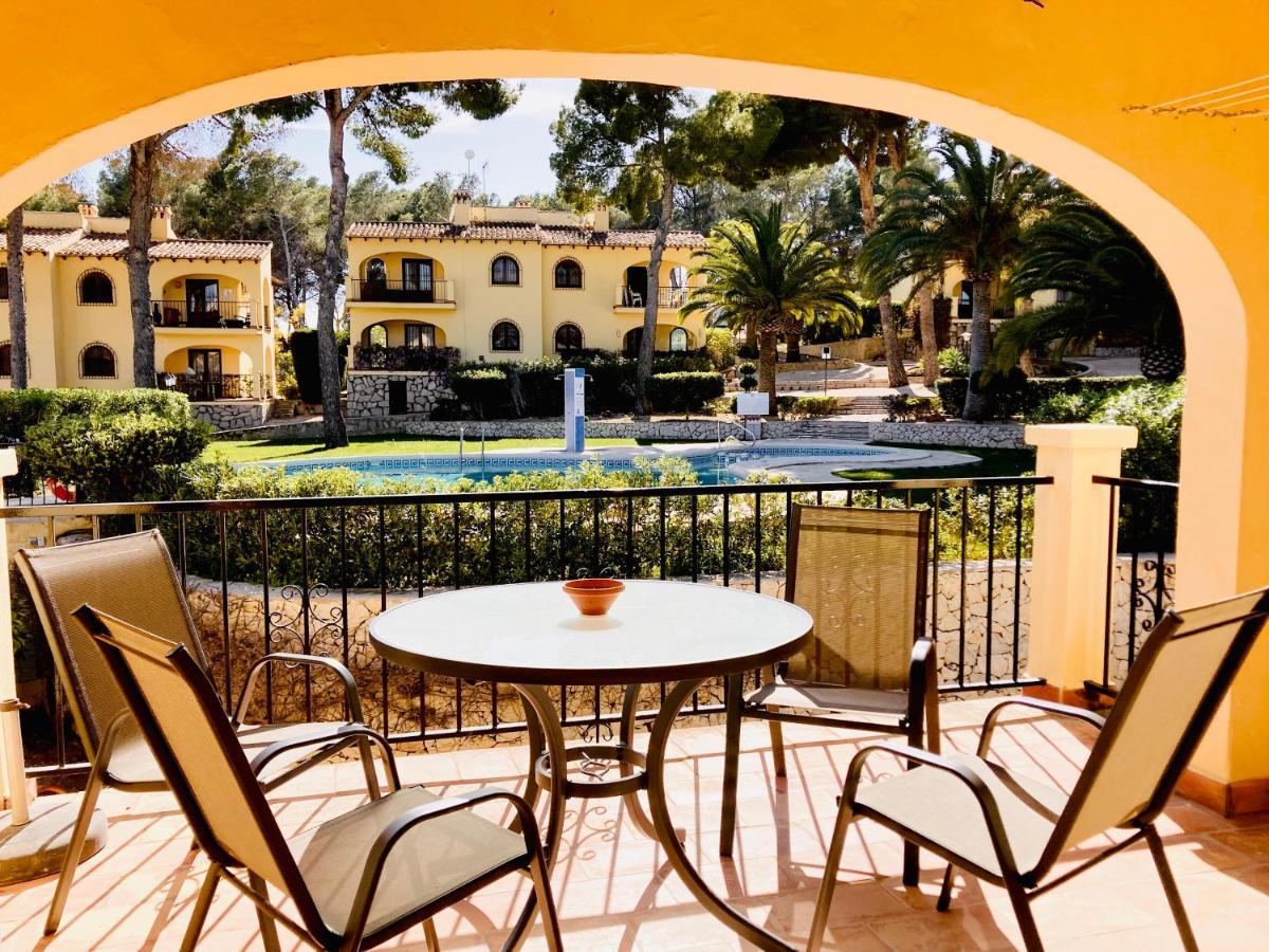 Apartamento Con Terraza En Complejo Con 2 Piscinas Moraira Exterior foto